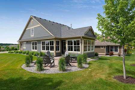 1376 Palisade Path Woodbury, MN 55129