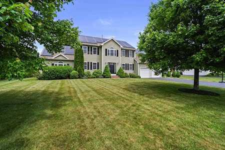 10 Rolling Meadow Dr Millis, MA 02054