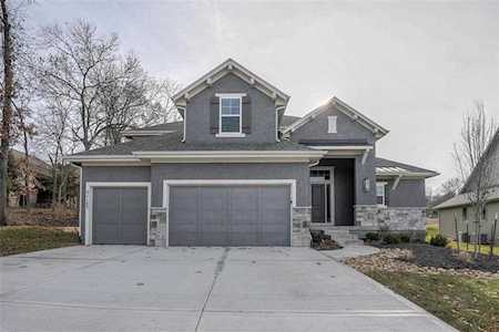 21103 W 68th St Shawnee, KS 66218