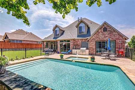 1621 Willow Glen Court Keller, TX 76248