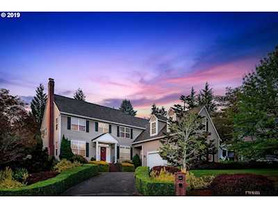 4353 Snowbrush Ct Lake Oswego, OR 97035