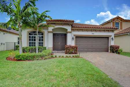 7841 Patriot Street Lake Worth, FL 33463