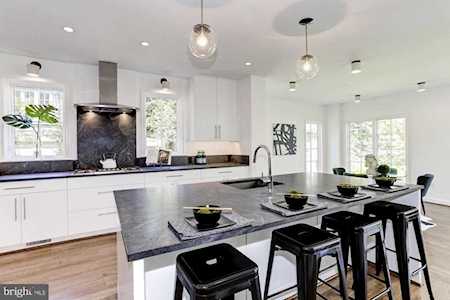 3901 Woodbine St Chevy Chase, MD 20815