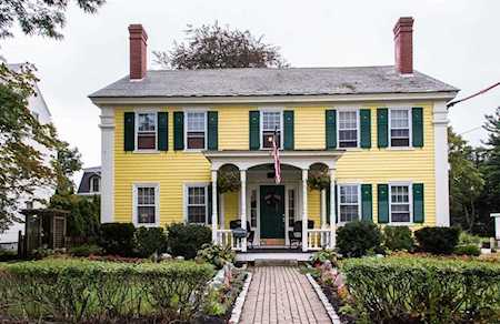 52 West Main Street Westborough, MA 01581