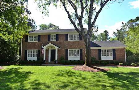 2208 Lynnwood Drive Wilmington, NC 28403