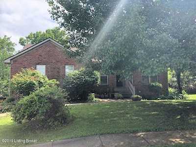 1011 Hawthorne Ct Shelbyville, KY 40065