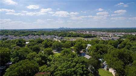 2112 Uphill Ln Austin, TX 78741