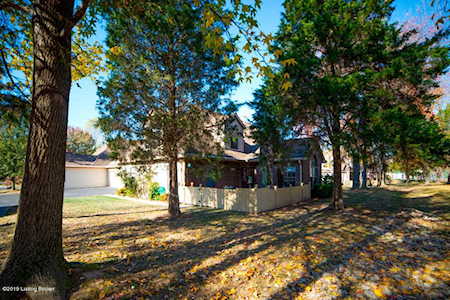 3101 Graystone Manor Pkwy Louisville, KY 40241