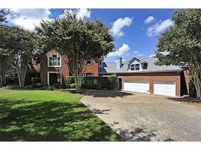 512 Beardsley Ln Austin, TX 78746