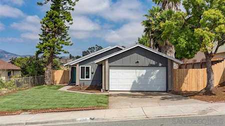 235 Tarango Pl Spring Valley, CA 91977
