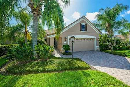 7415 Lake Forest Glen Lakewood Ranch, FL 34202