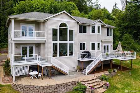 464 Island Blvd Fox Island, WA 98333