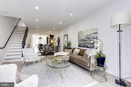 3571 10th St NW #2 Washington, DC 20010