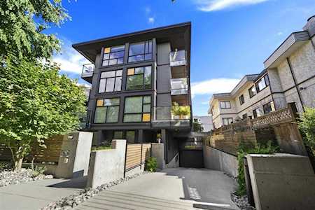 562 E 7th Avenue #PH1 Vancouver, BC V5T 1N7