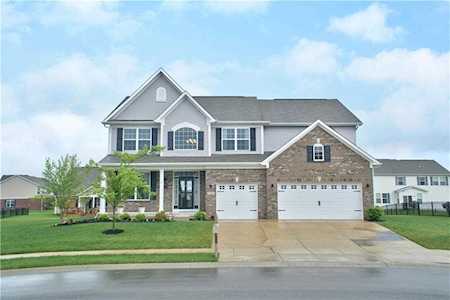 5648 W Compass Point Mccordsville, IN 46055