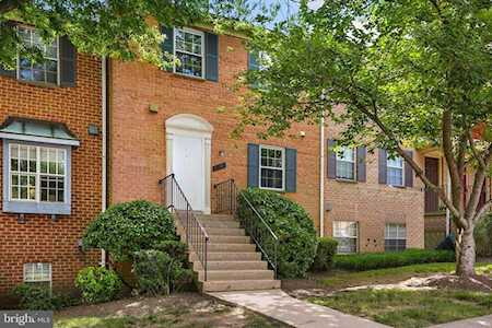 11789 Carriage House Dr #27 Silver Spring, MD 20904