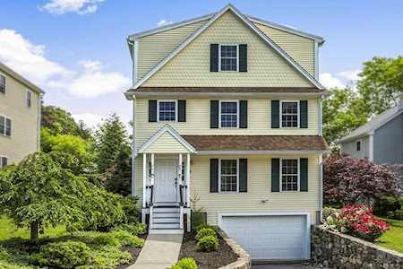6 Knowles Farm Circle Arlington, MA 02474