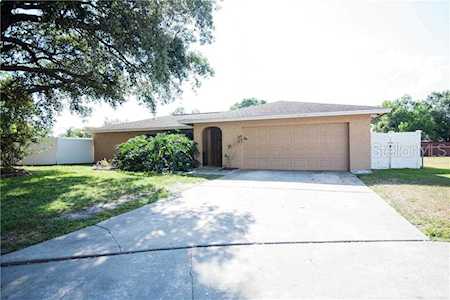 141 Grackle Court Casselberry, FL 32707