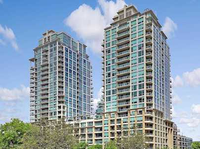 222 Riverfront Avenue SW #1622 Calgary, AB T2P 0X2