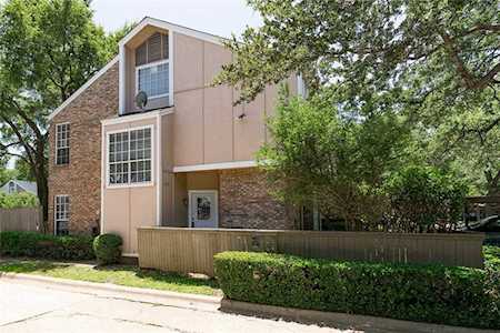 2400 Northlake Court Irving, TX 75038
