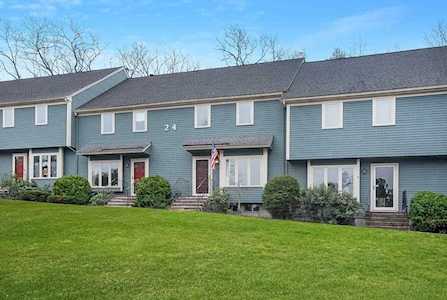 24 Deer Path #4 Maynard, MA 01754
