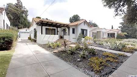685 E Claremont Street Pasadena, CA 91104