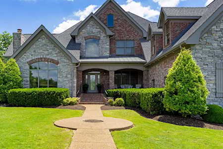 1502 Avellino Cir Murfreesboro, TN 37130