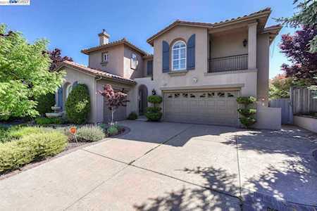 11030 Inspiration Circle Dublin, CA 94568