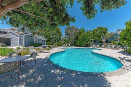 8191 Sandcove Circle #103 Huntington Beach, CA 92646
