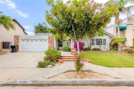 5029 Saratoga Avenue Cypress, CA 90630