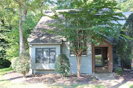 316 Archers Mead Williamsburg, VA 23185