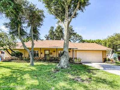 976 NW Hunt Street Palm Bay, FL 32907