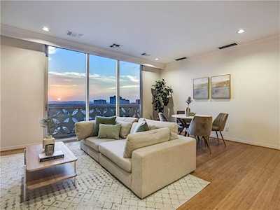 1801 Lavaca St #15K Austin, TX 78701