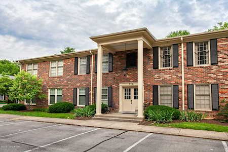 279 Stonehenge Dr #102 Louisville, KY 40207