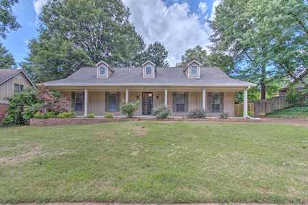 3355 Summerhill Dr Bartlett, TN 38134