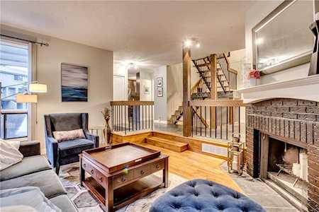 10457 19 Street SW #19 Calgary, AB T2W 3E6