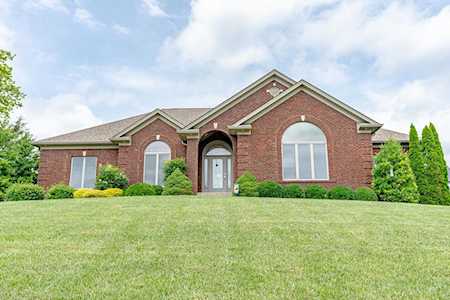 185 Oak View Ct Mt Washington, KY 40047