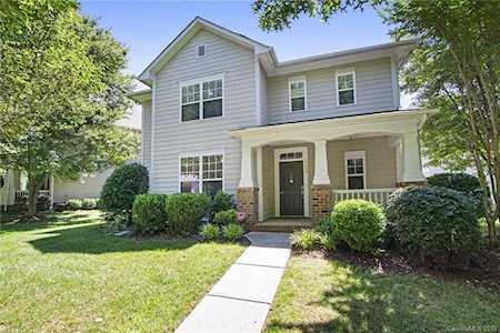 17526 Harbor Walk Dr Cornelius, NC 28031