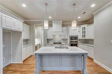 309 Arrowhead Pass Keller, TX 76248