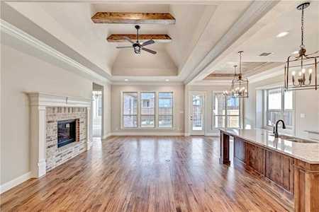 313 Arrowhead Pass Keller, TX 76248