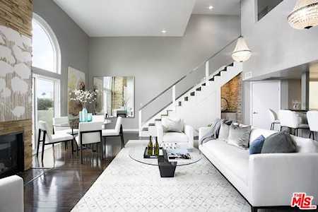1160 Granville Avenue #PH109 Los Angeles, CA 90049