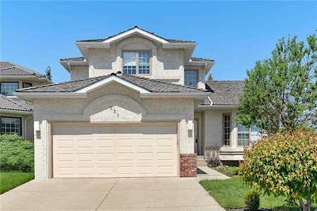 231 Hampshire Close NW Calgary, AB T3A 4X9