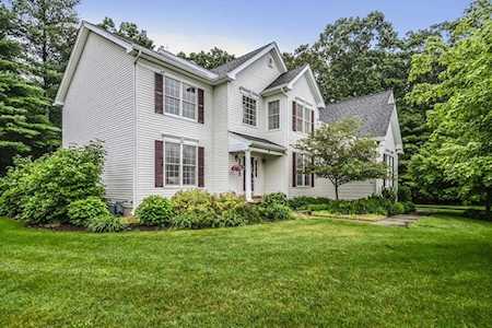 12 Kensington Court Bellingham, MA 02019