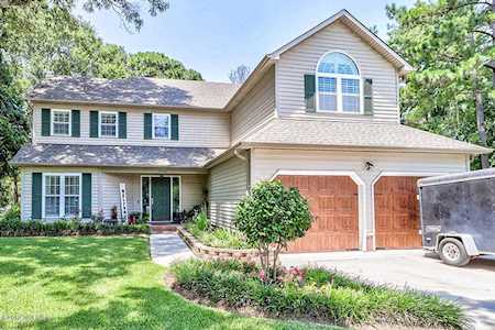 6900 Persimmon Place Wilmington, NC 28409