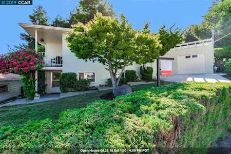 24059 Carmelita Dr Hayward, CA 94541
