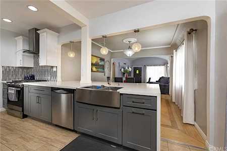1346 E Poinsettia Street Long Beach, CA 90805