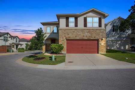 212 Anacua Loop Manchaca, TX 78652