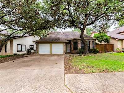 4301 Molokai Dr Austin, TX 78749