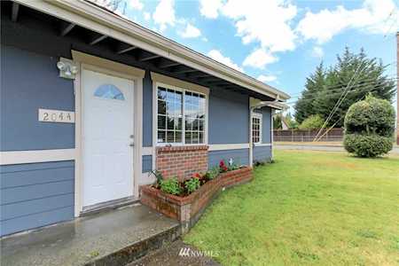 2044 S 17th St Tacoma, WA 98405