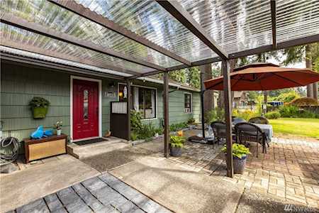 10511 Interlaaken Dr SW Lakewood, WA 98498